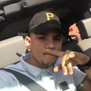 Meet your Posher, Victor manuel